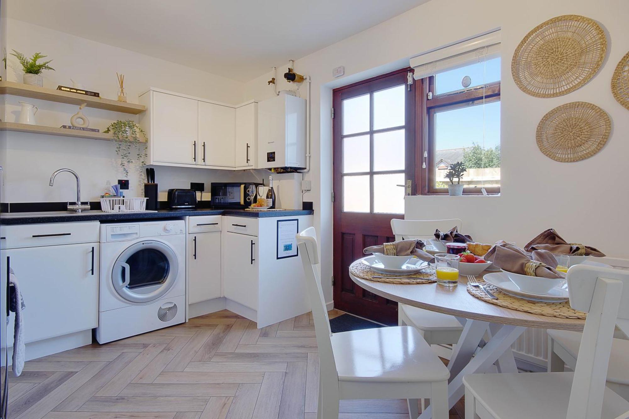 The Nook - Cosy Coastal Retreat Near Sandbanks Poole Kültér fotó